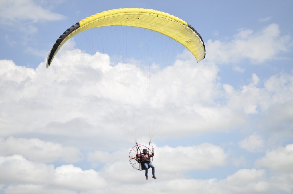 Paramotor: parapente com motor